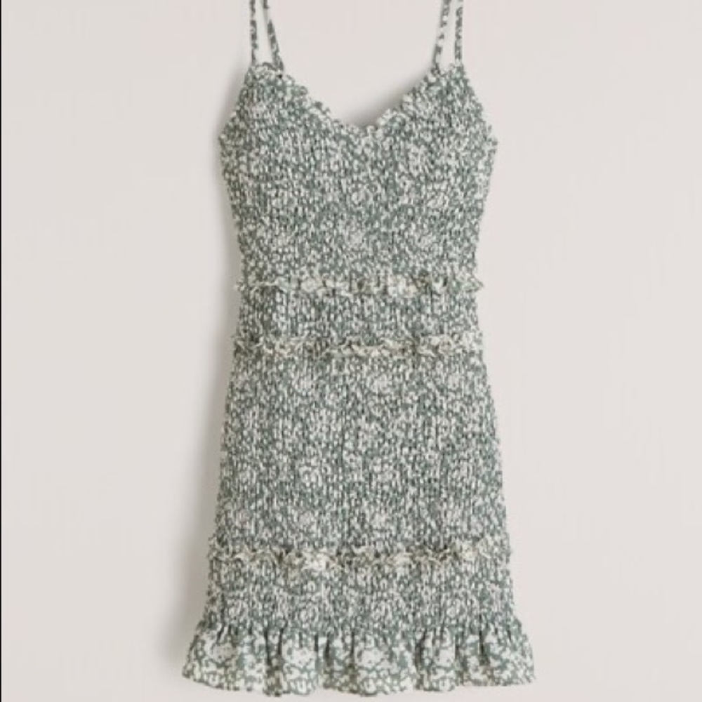 NWT Abercombie & Fitch Medium Tall Green and White Dress.